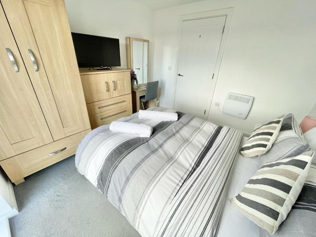Manchester Escape - Private Room & Bathroom Near Etihad And Coop Arena - Free Secure Parking Zewnętrze zdjęcie